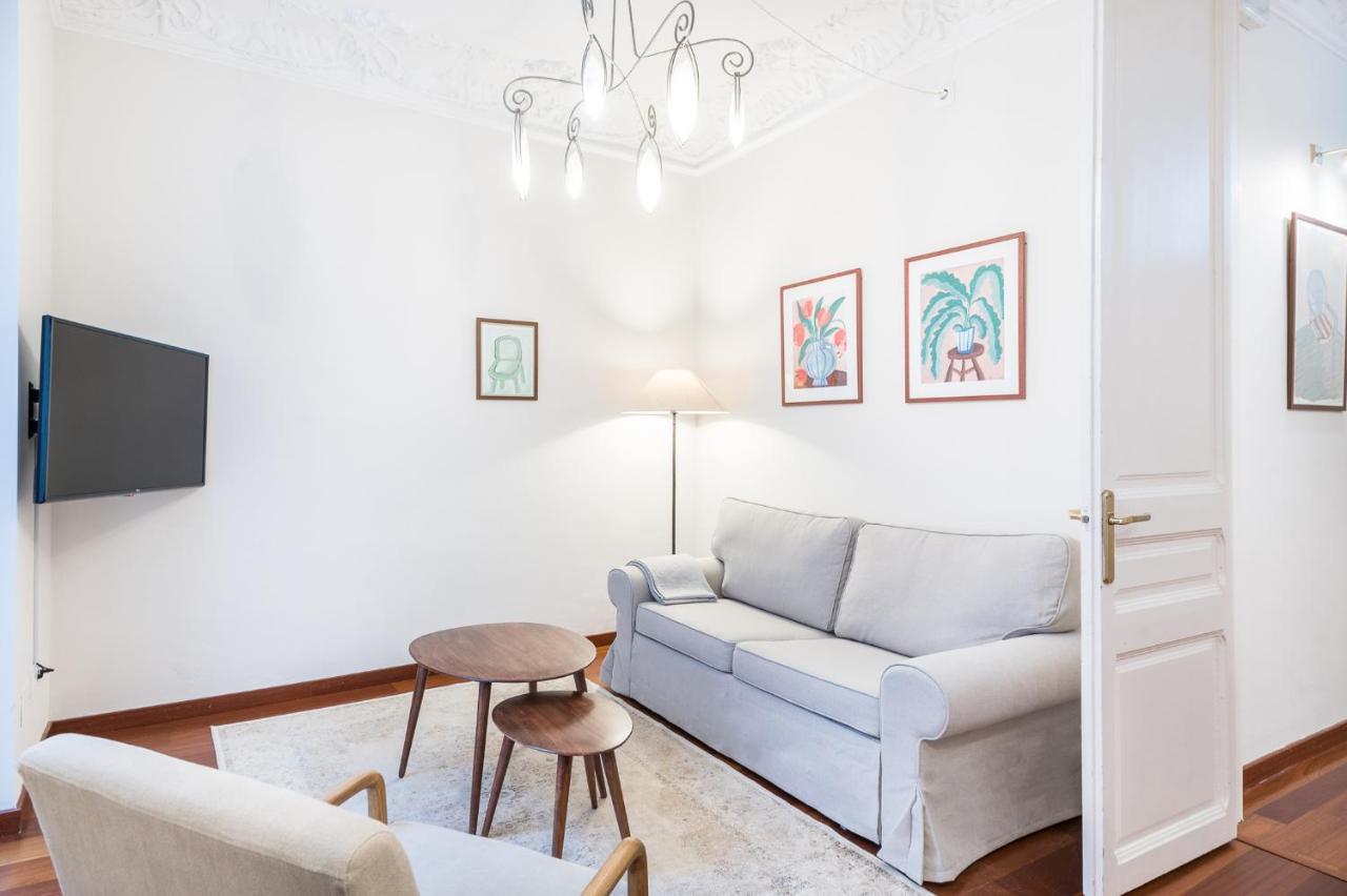 Modernist Apartment In The Best Location Барселона Екстериор снимка