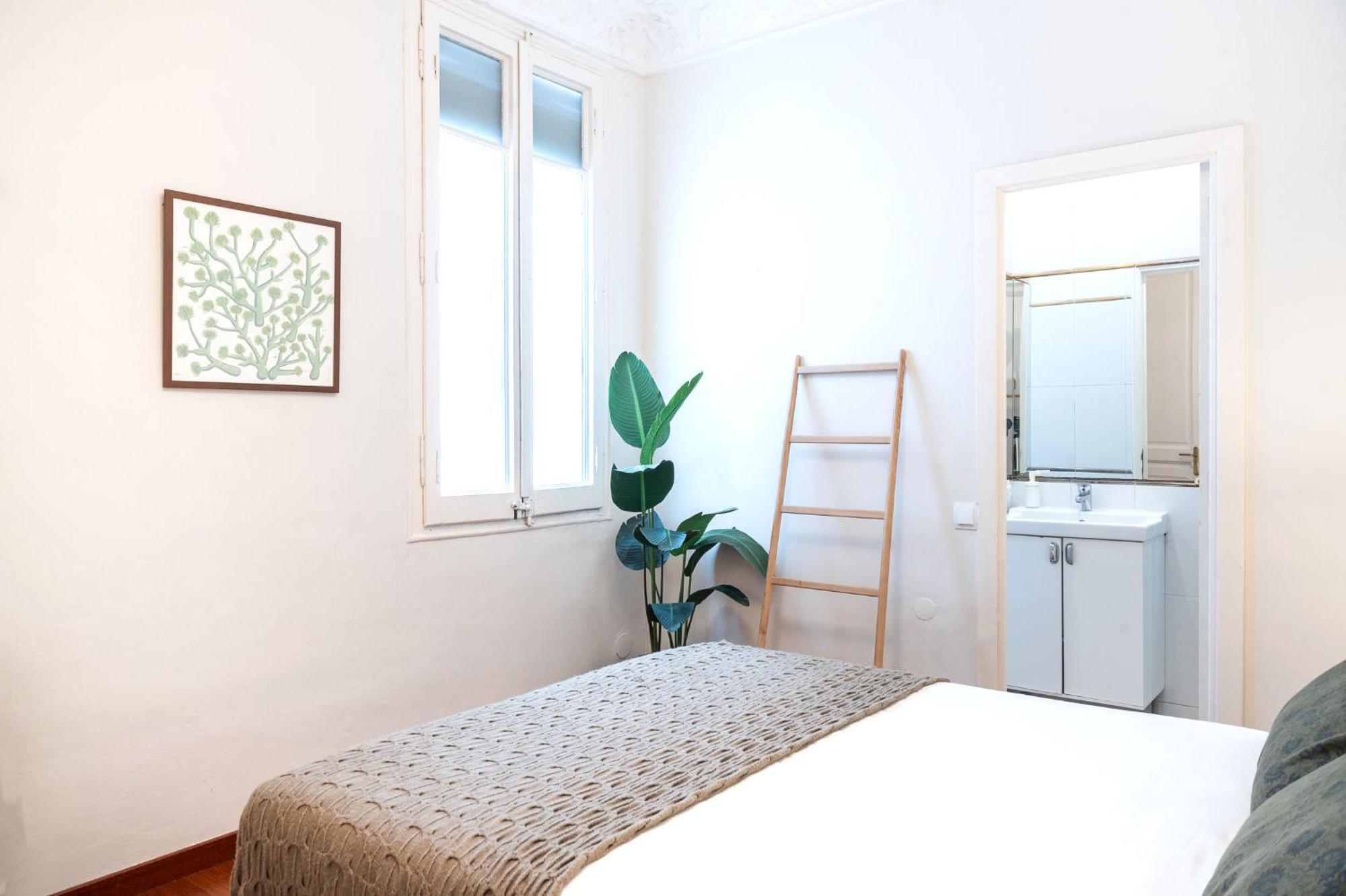 Modernist Apartment In The Best Location Барселона Екстериор снимка