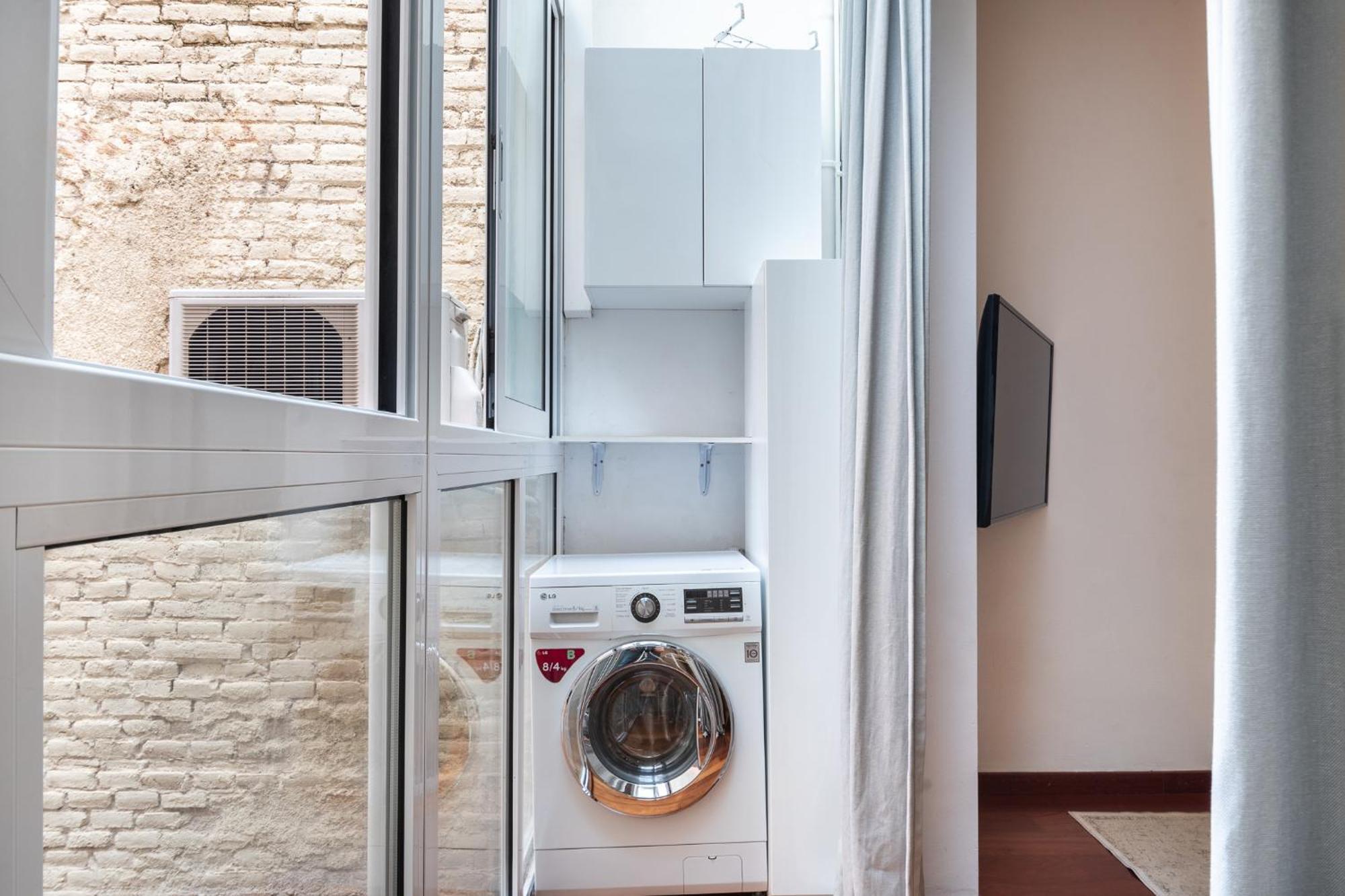 Modernist Apartment In The Best Location Барселона Екстериор снимка